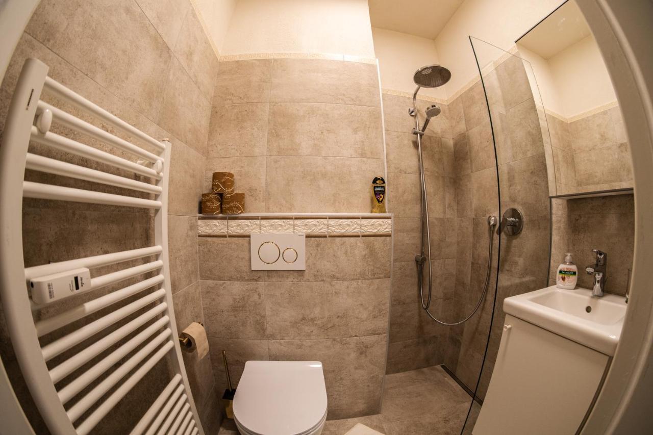 Flow Apartments Winkel Love Und Happiness 梅拉诺 外观 照片